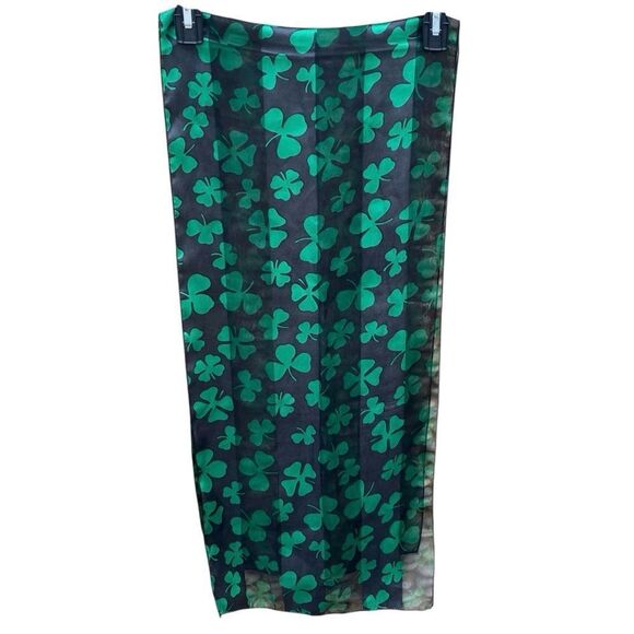 Black & Green Four Leaf Clover/Shamrock Semi-Sheer Scarf St Patrick's Day Irish - Picture 3 of 4